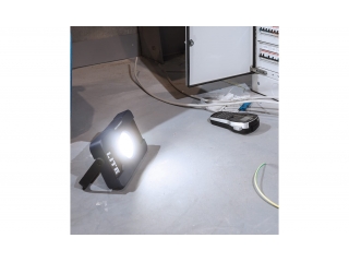 03.5630 - SCANGRIP FLOOD LITE S LED - lampa warsztatowa z powerbank